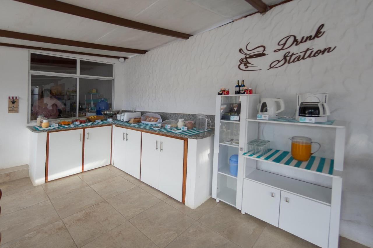 Hotel Coral Blanco With High Speed Internet Starlink And Galapagos Tour Operator プエルト・ビジャミル エクステリア 写真